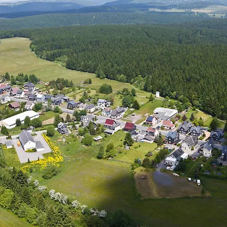 Am Rennweg * Neuhaus am Rennweg