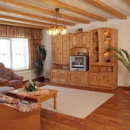 Am Rennweg Holiday home Neuhaus am Rennweg