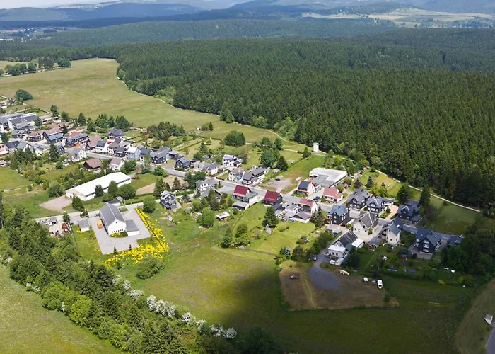 Am Rennweg * Neuhaus am Rennweg